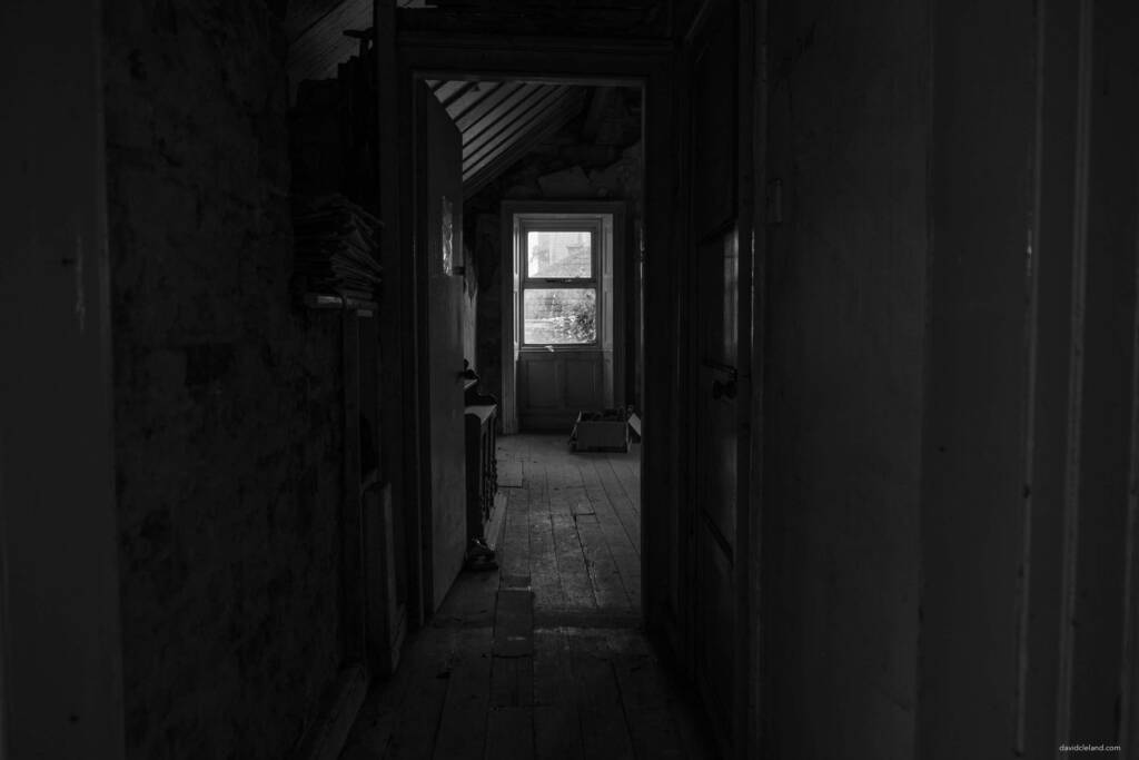 R-Space with the Fujifilm XF 18-135mm